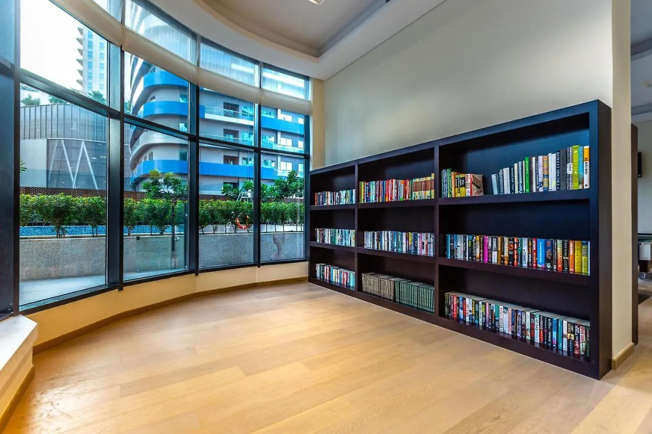Апартаменты Fam Living - Rp Heights - 3 Mins Walk To Burj Khalifa & Dubai Mall Downtown Дубай